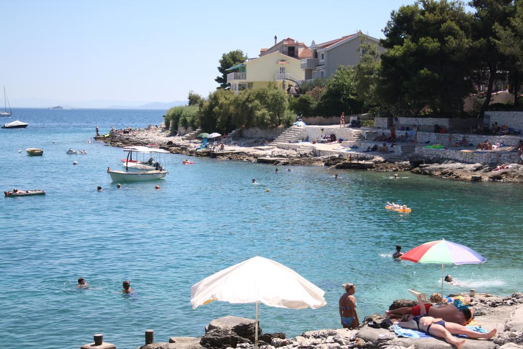 Apartments Suker Trogir Bagian luar foto