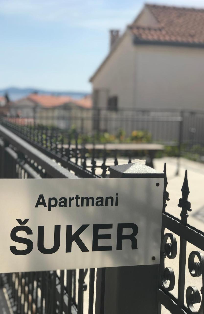 Apartments Suker Trogir Bagian luar foto